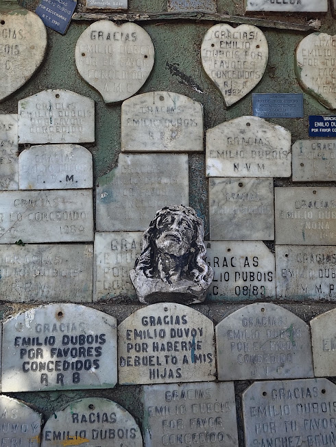 Animita Emilio Dubois